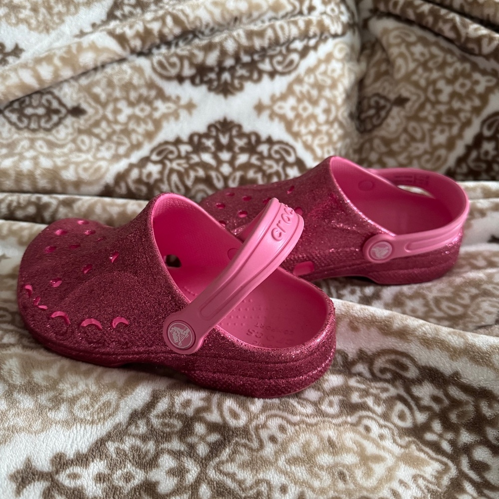 Glitter, Sparkling Girls Pink Crocs